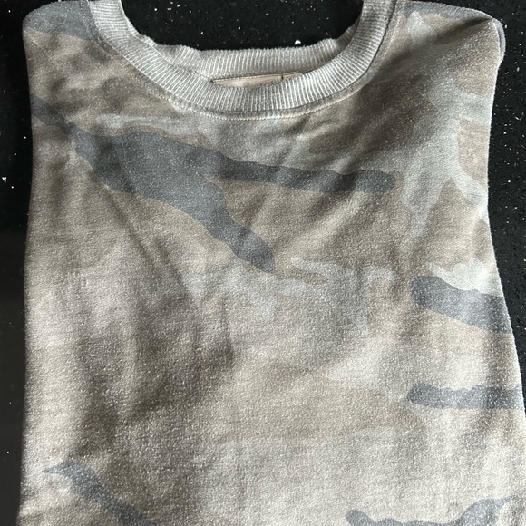 Camo long sleeve - Picture 4 of 4